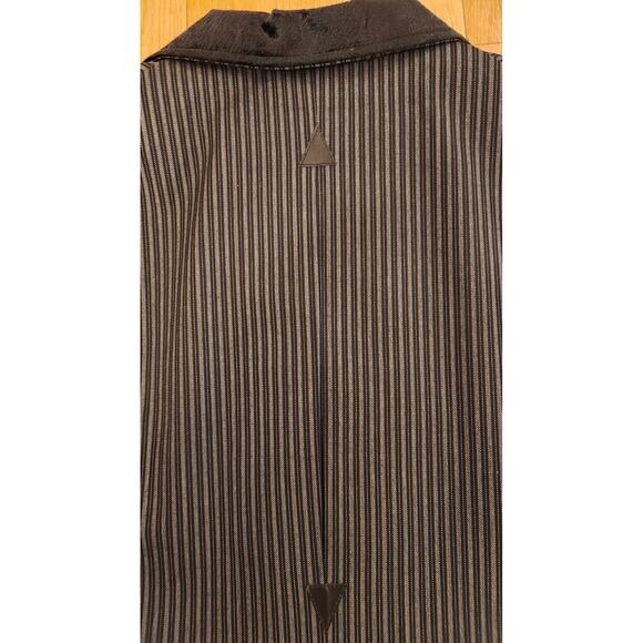 Mackintosh 104 Pinstripe Wool Overcoat - Velvet Trim (Made in Scotland) - Picture 8 of 9